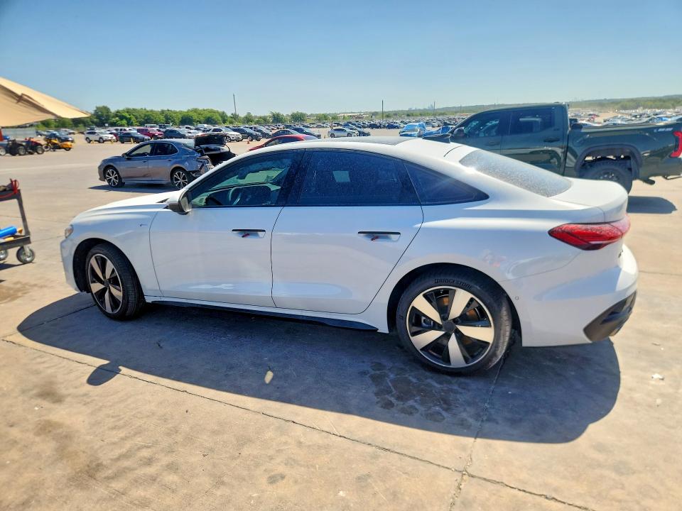Продажа на аукционе авто 2026 Audi A5, vin: WAU5ACFU0TN002513, номер лота: 60382306