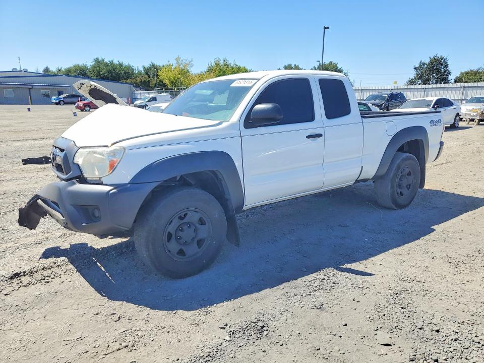 61321816 :رقم المزاد ، 5TFUX4EN8CX014183 vin ، 2012 Toyota Tacoma مزاد بيع