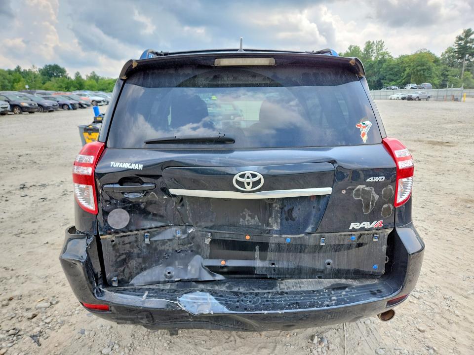 62615906 :رقم المزاد ، JTMRK4DV0B5106131 vin ، 2011 Toyota Rav4 مزاد بيع
