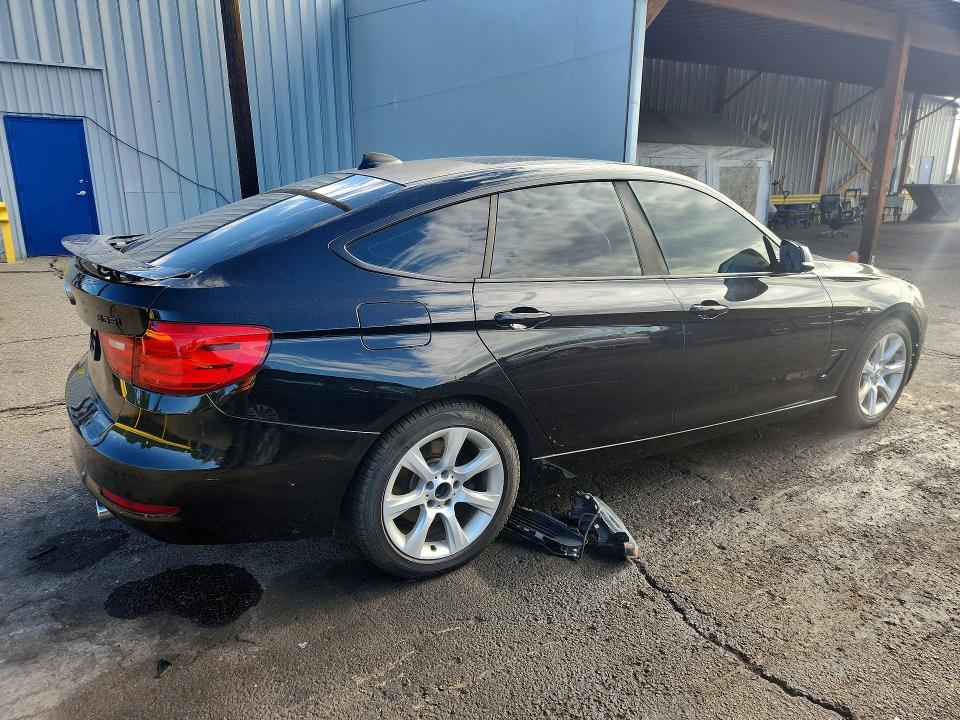 2015 Bmw 335 მანქანა იყიდება აუქციონზე, vin: WBA3X9C50FD868969, აუქციონის ნომერი: 62492486