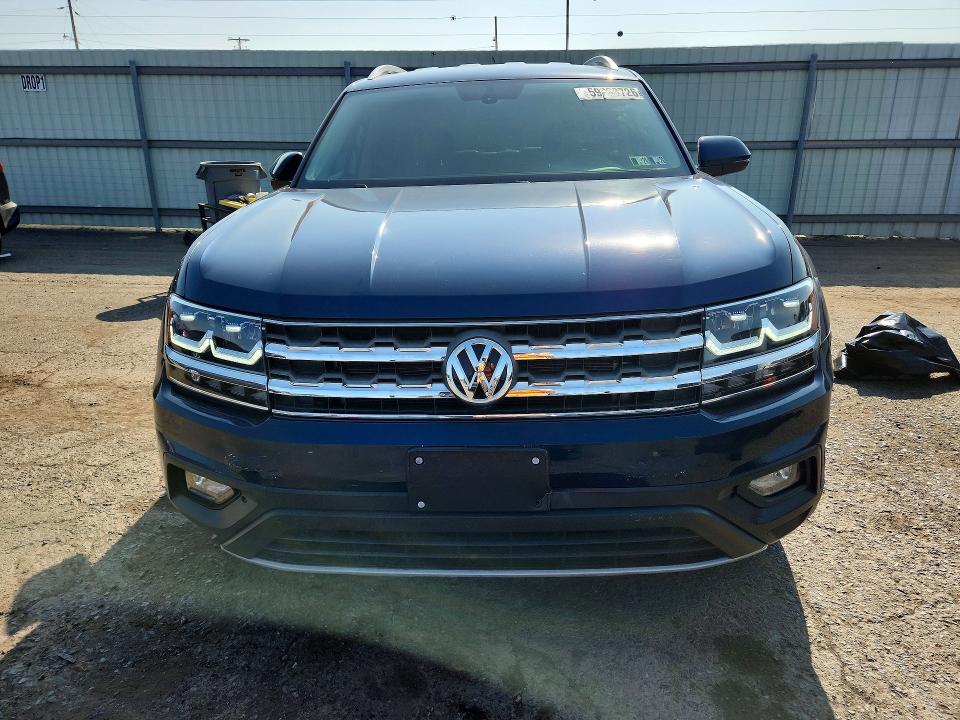2018 Volkswagen Atlas მანქანა იყიდება აუქციონზე, vin: 1V2KR2CA0JC571422, აუქციონის ნომერი: 59263726
