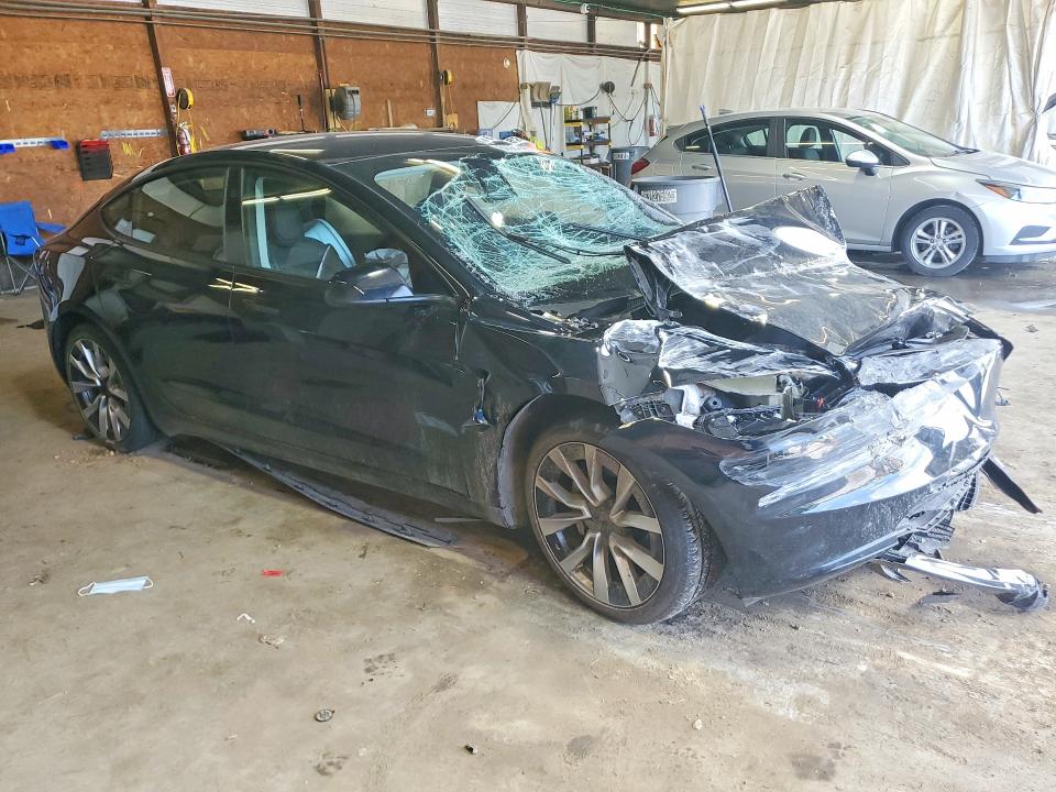 60261826 :رقم المزاد ، 5YJ3E1EB5RF728894 vin ، 2024 Tesla Model 3 مزاد بيع