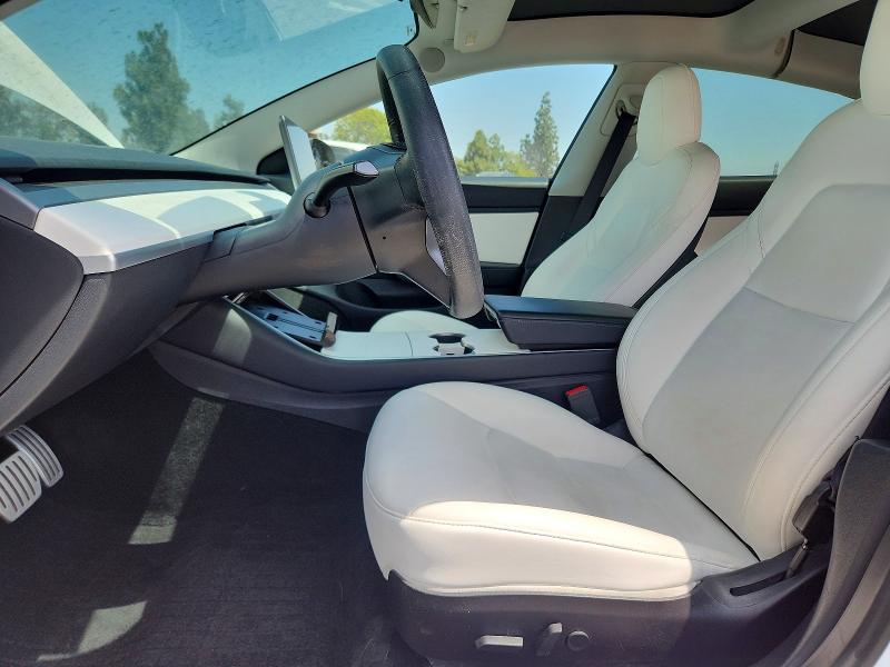54647296 :رقم المزاد ، 5YJ3E1EB6KF514387 vin ، 2019 Tesla Model 3 مزاد بيع