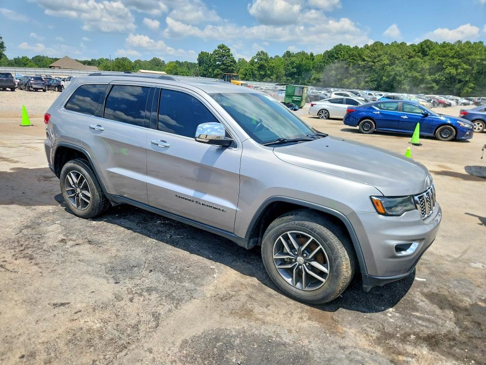 60167796 :رقم المزاد ، 1C4RJFBGXHC891488 vin ، 2017 Jeep Grand Cherokee مزاد بيع
