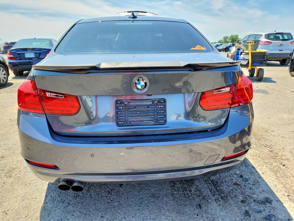 2015 Bmw 328 მანქანა იყიდება აუქციონზე, vin: WBA3B5C56FF959837, აუქციონის ნომერი: 62418446
