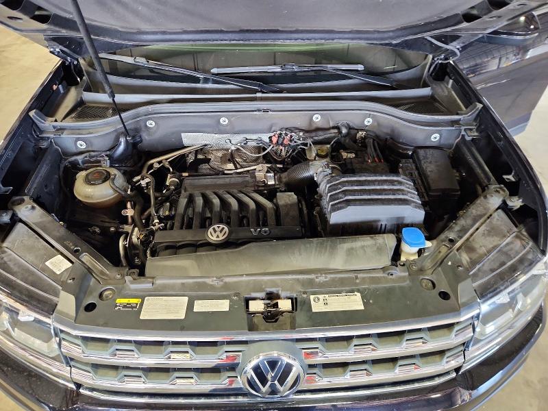 61737746 :رقم المزاد ، 1V2CR2CA3JC580717 vin ، 2018 Volkswagen Atlas مزاد بيع