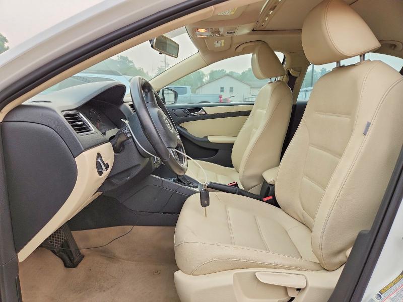 59406296 :رقم المزاد ، 3VWDZ7AJ3BM317825 vin ، 2011 Volkswagen Jetta مزاد بيع