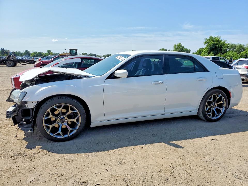 Продаж на аукціоні авто 2015 Chrysler 300, vin: 2C3CCABG6FH848865, номер лоту: 62606176
