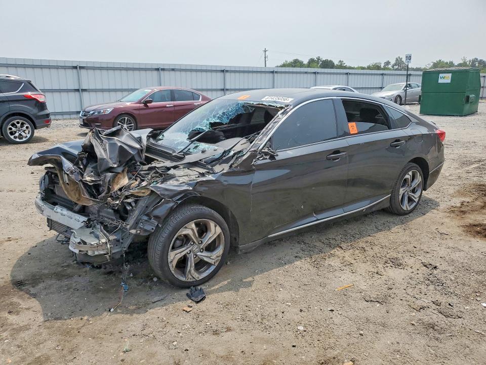 Продажа на аукционе авто 2019 Honda Accord, vin: 1HGCV1F41KA136263, номер лота: 61435056