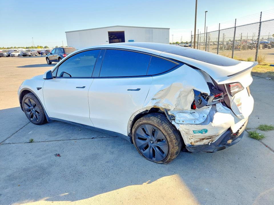 Продажа на аукционе авто 2025 Tesla Model Y, vin: 7SAYGDED4SF277419, номер лота: 61181886