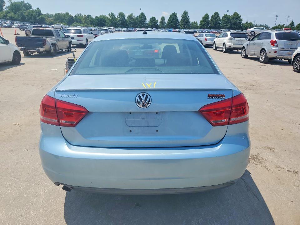 Продажа на аукционе авто 2013 Volkswagen Passat, vin: 1VWAH7A31DC036120, номер лота: 62016236