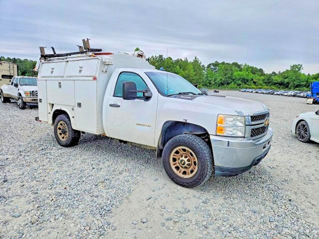 2014 Chevrolet Silverado მანქანა იყიდება აუქციონზე, vin: 1GB3KZCG5EF123256, აუქციონის ნომერი: 61030766