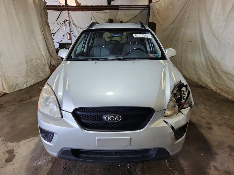 60115896 :رقم المزاد ، KNAFG526487133591 vin ، 2008 Kia Rondo مزاد بيع