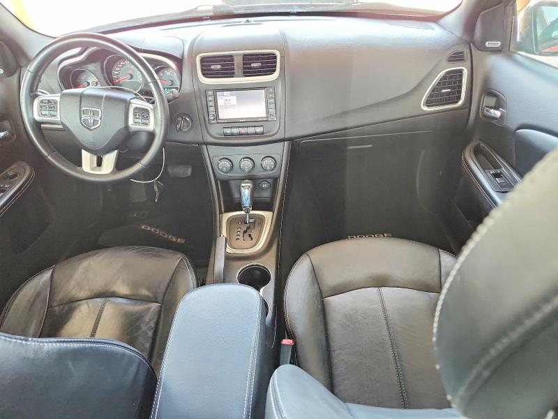 62820526 :رقم المزاد ، 1B3BD2FG2BN573888 vin ، 2011 Dodge Avenger مزاد بيع