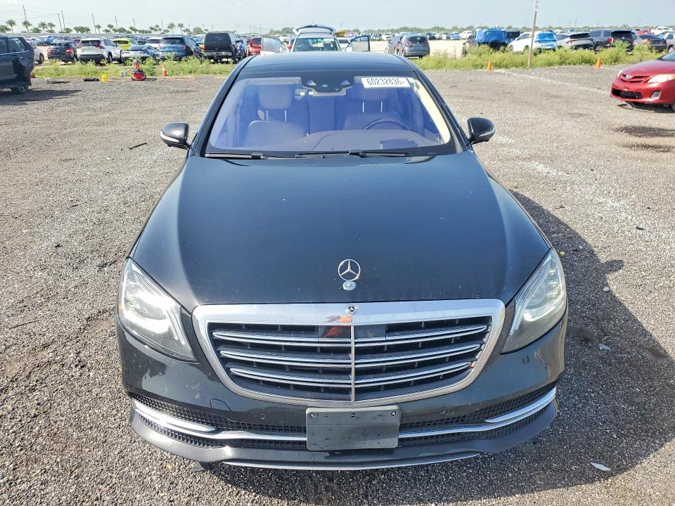 60232836 :رقم المزاد ، WDDUG8GB8JA371718 vin ، 2018 Mercedes-benz S مزاد بيع
