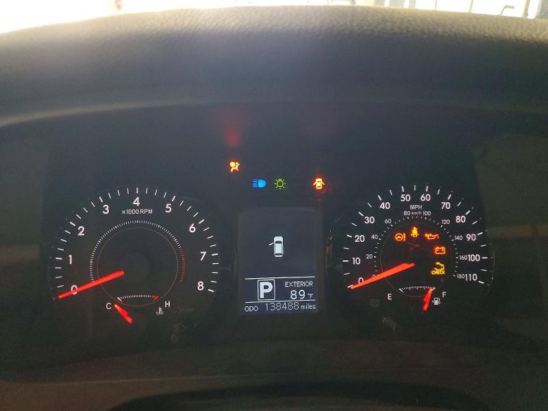 61818736 :رقم المزاد ، 5TDKK3DC7FS626479 vin ، 2015 Toyota Sienna مزاد بيع
