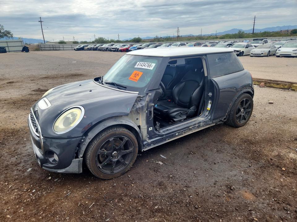 Продаж на аукціоні авто 2015 Mini Cooper, vin: WMWXP7C55F2A33468, номер лоту: 61434766