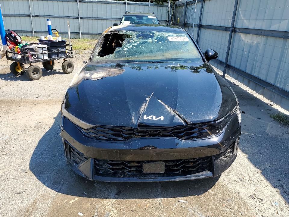 2025 Kia K5 მანქანა იყიდება აუქციონზე, vin: KNAG64J72S5369686, აუქციონის ნომერი: 61676636