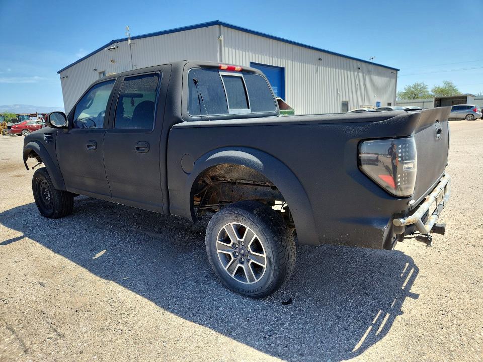 63423506 :رقم المزاد ، 1FTRW08LX1KD70138 vin ، 2001 Ford F150 مزاد بيع
