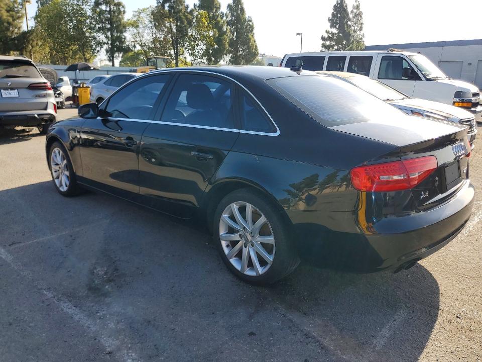 2013 Audi A4 მანქანა იყიდება აუქციონზე, vin: WAUEFAFL5DN016096, აუქციონის ნომერი: 62903786