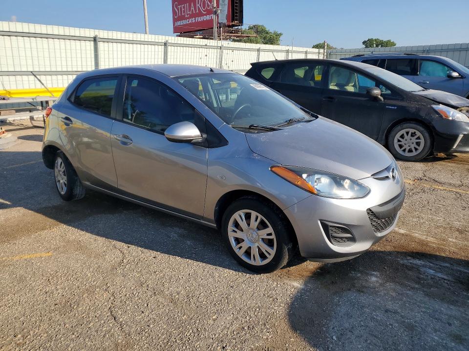60926126 :رقم المزاد ، JM1DE1KY4E0184636 vin ، 2014 Mazda Mazda2 مزاد بيع
