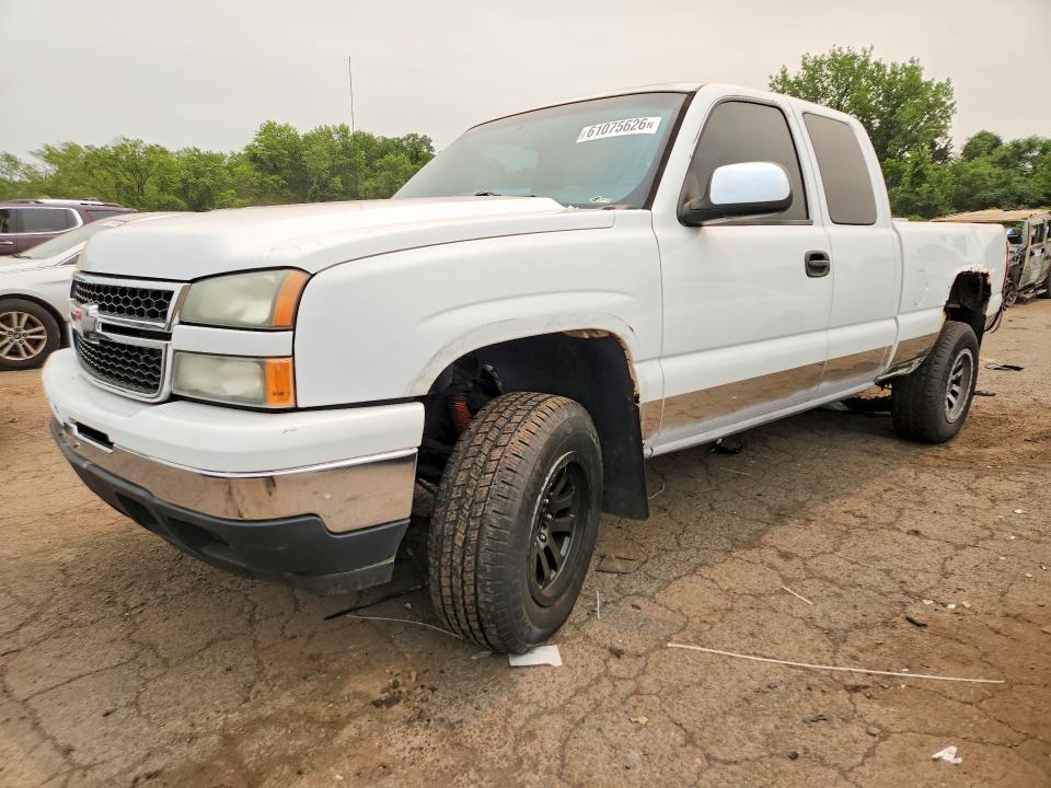 61075626 :رقم المزاد ، 1GCEK19B27Z161322 vin ، 2007 Chevrolet Silverado مزاد بيع