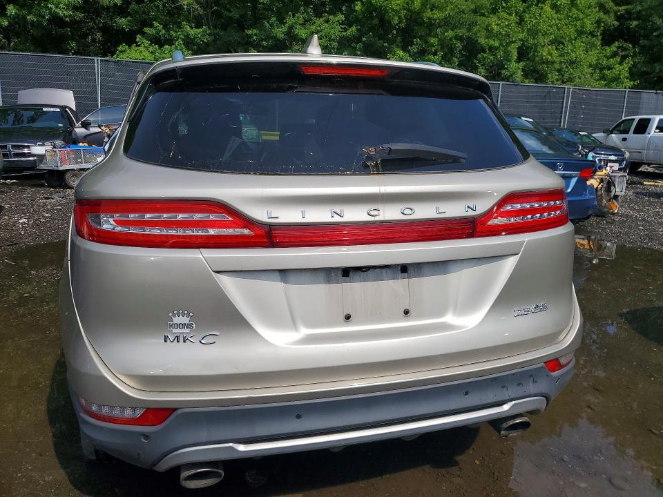 Auction sale of the 2015 Lincoln Mkc, vin: 5LMTJ2AH9FUJ08640, lot number: 61562856