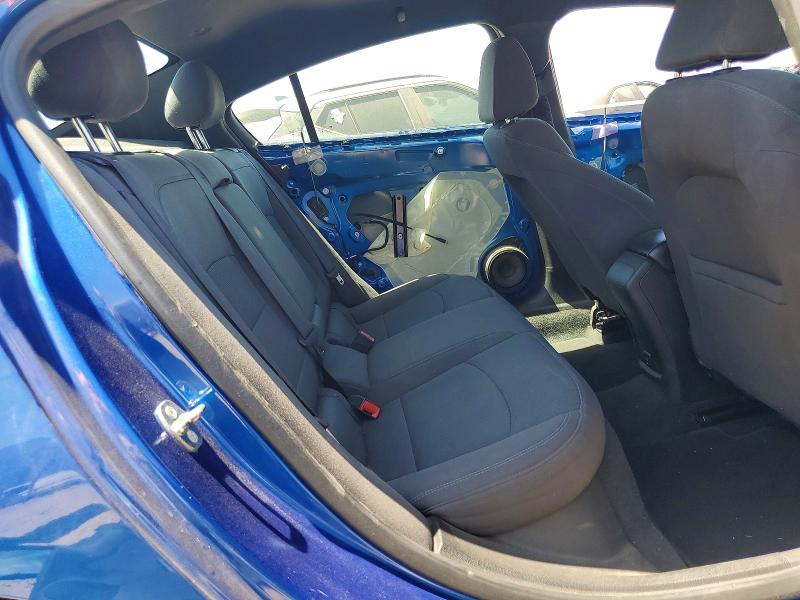 61745726 :رقم المزاد ، 1G1BE5SM9J7222769 vin ، 2018 Chevrolet Cruze مزاد بيع