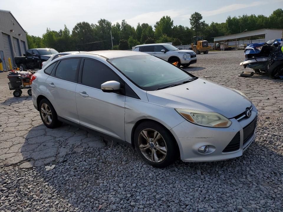 62898276 :رقم المزاد ، 1FADP3F22DL150595 vin ، 2013 Ford Focus مزاد بيع