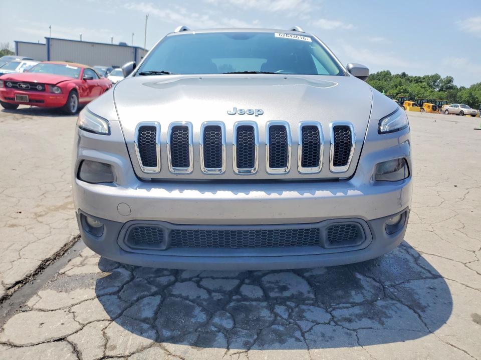 Продажа на аукционе авто 2015 Jeep Cherokee, vin: 1C4PJLCB1FW627418, номер лота: 62643616