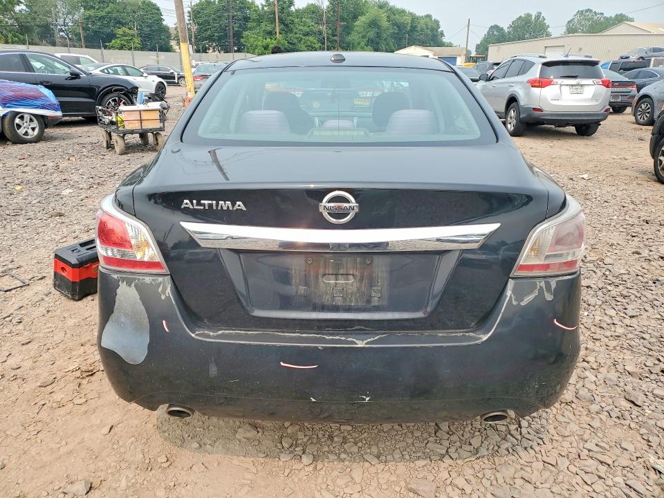 2015 Nissan Altima მანქანა იყიდება აუქციონზე, vin: 1N4AL3AP6FC263793, აუქციონის ნომერი: 61172106