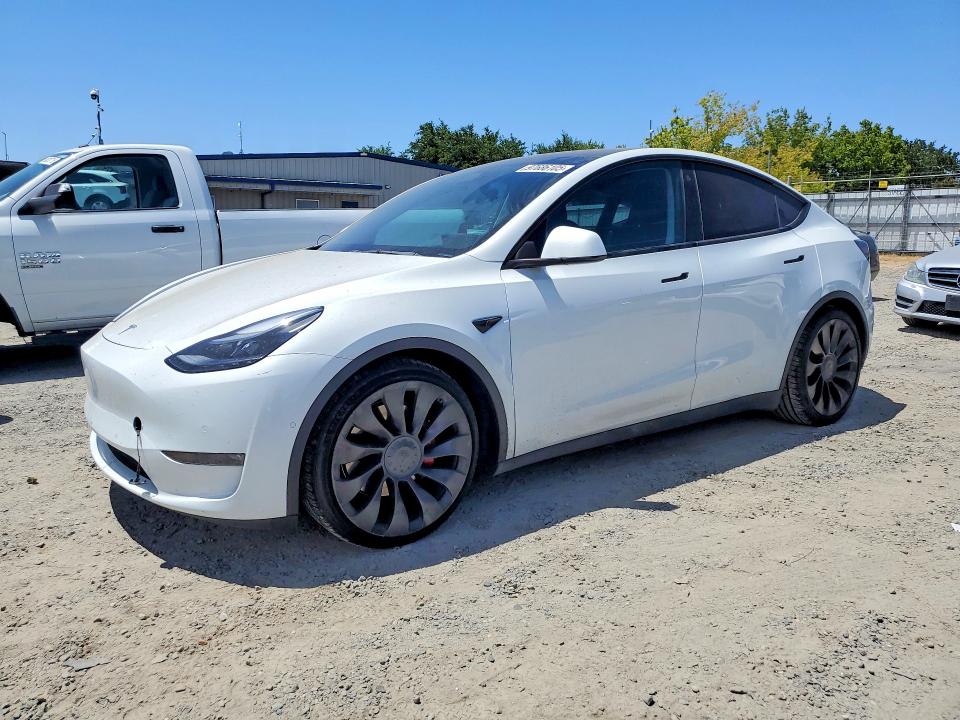 Продажа на аукционе авто 2022 Tesla Model Y, vin: 7SAYGDEF1NF405895, номер лота: 97686105