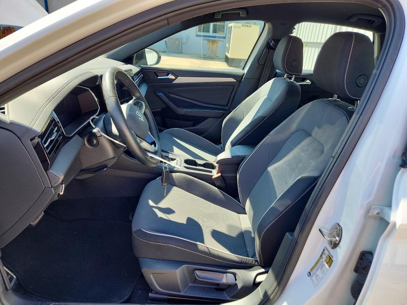 61661716 :رقم المزاد ، 3VWBX7BU7SM026251 vin ، 2025 Volkswagen Jetta مزاد بيع