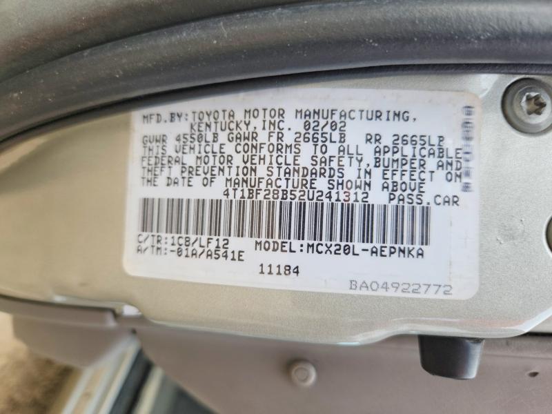 58963756 :رقم المزاد ، 4T1BF28B52U241312 vin ، 2002 Toyota Avalon مزاد بيع
