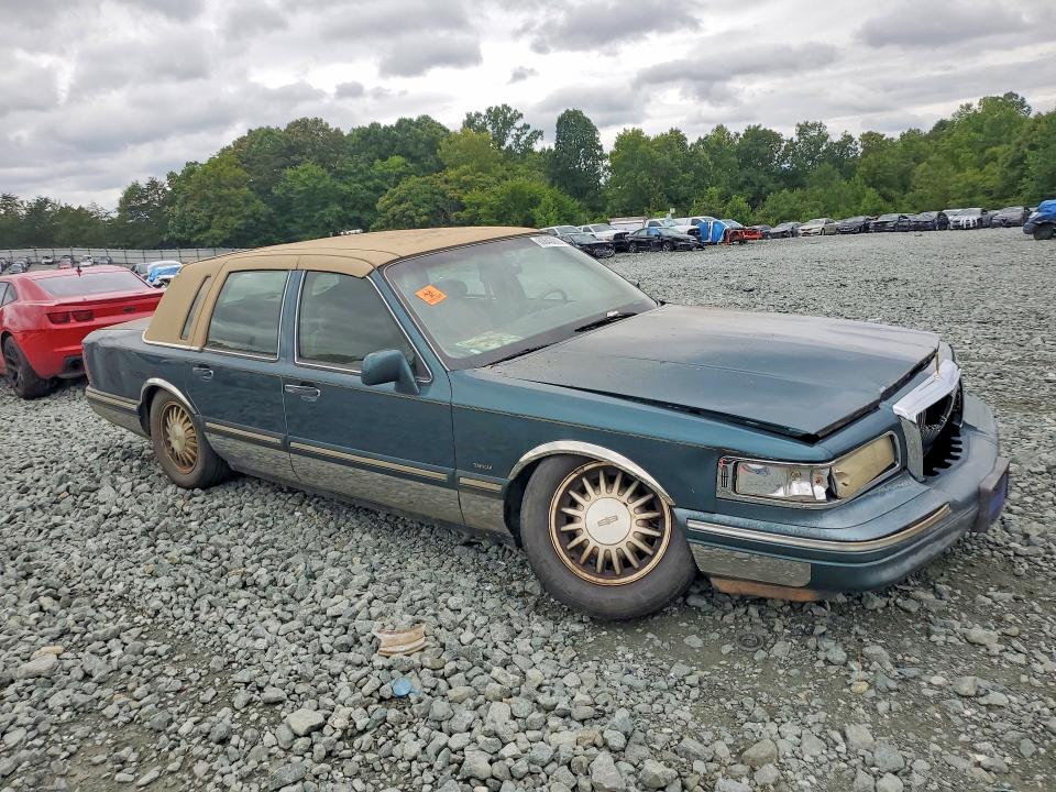 60843016 :رقم المزاد ، 1LNLM81WXTY618690 vin ، 1996 Lincoln Town Car مزاد بيع