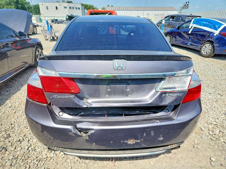 59585306 :رقم المزاد ، 1HGCR2F51FA111114 vin ، 2015 Honda Accord مزاد بيع