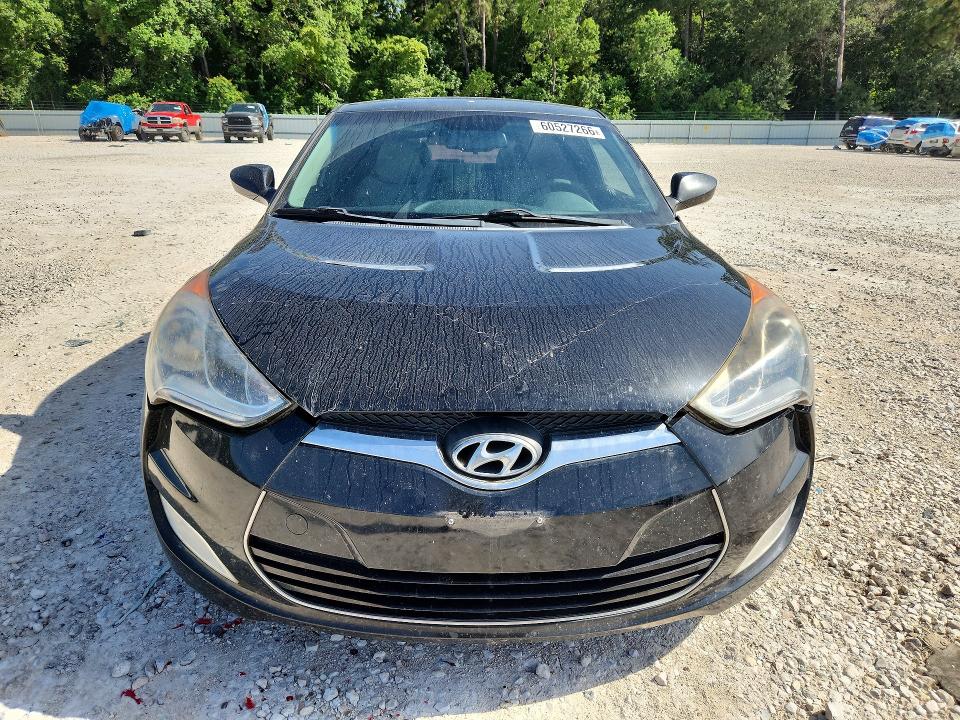 2013 Hyundai Veloster მანქანა იყიდება აუქციონზე, vin: KMHTC6AD5DU097697, აუქციონის ნომერი: 60527266