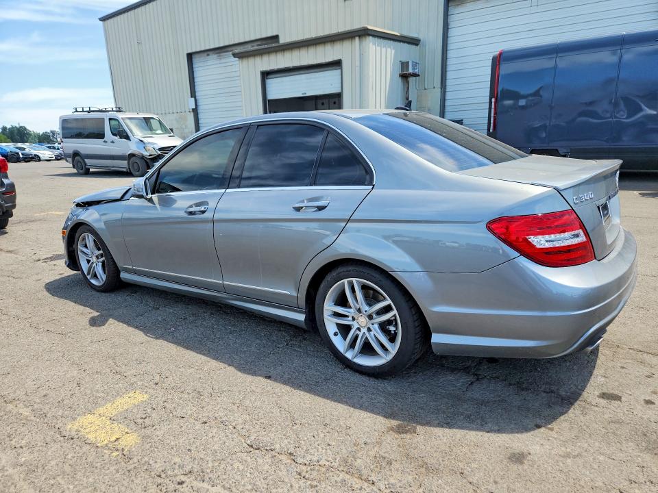 Продаж на аукціоні авто 2013 Mercedes-benz C, vin: WDDGF8AB0DA786870, номер лоту: 59904386