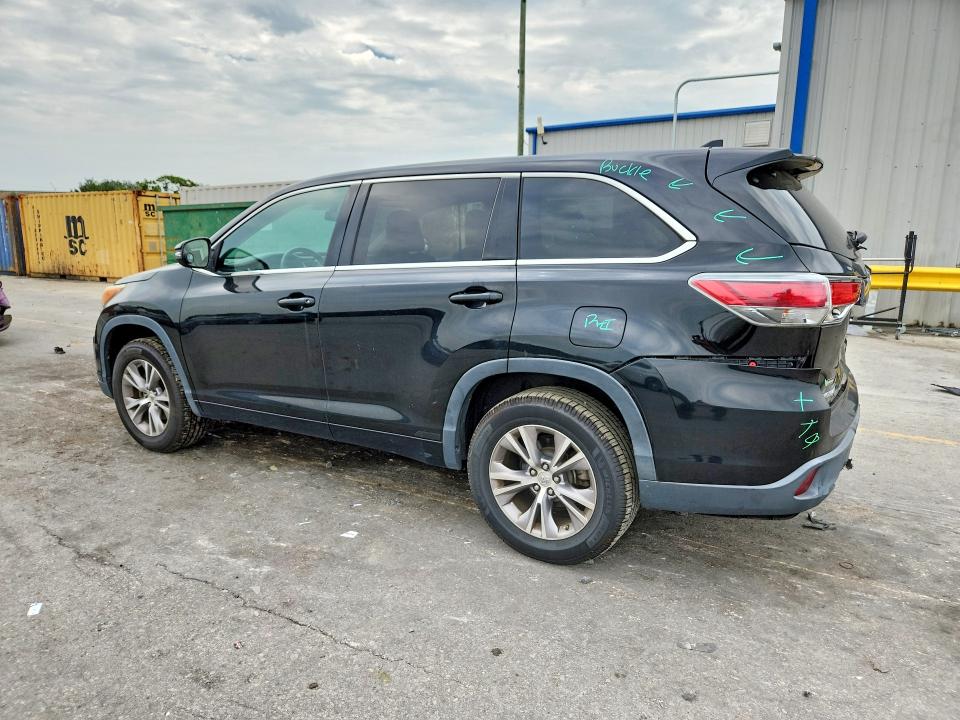 62262146 :رقم المزاد ، 5TDZKRFHXFS085356 vin ، 2015 Toyota Highlander مزاد بيع