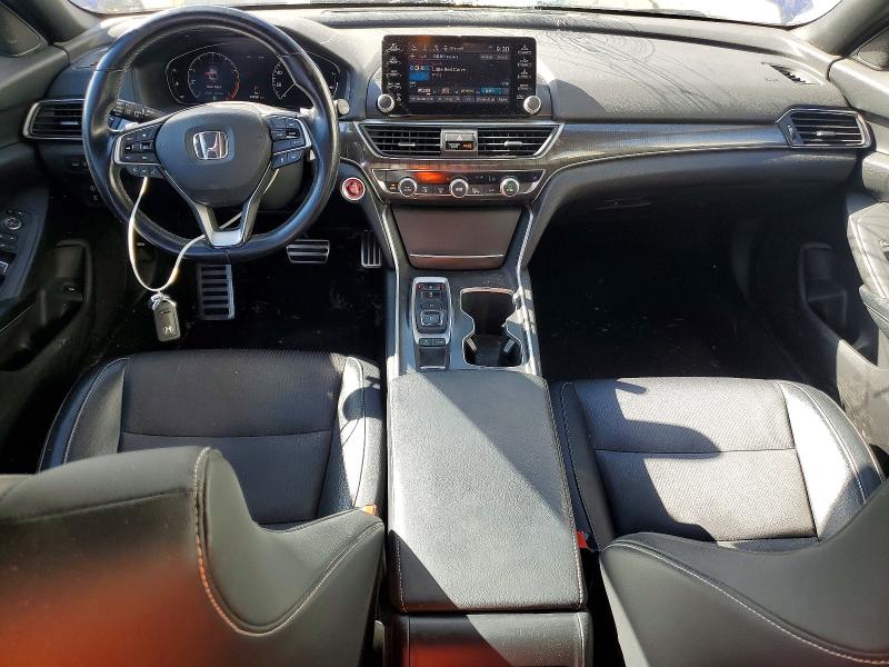 Продаж на аукціоні авто 2018 Honda Accord, vin: 1HGCV2F30JA037008, номер лоту: 85983055