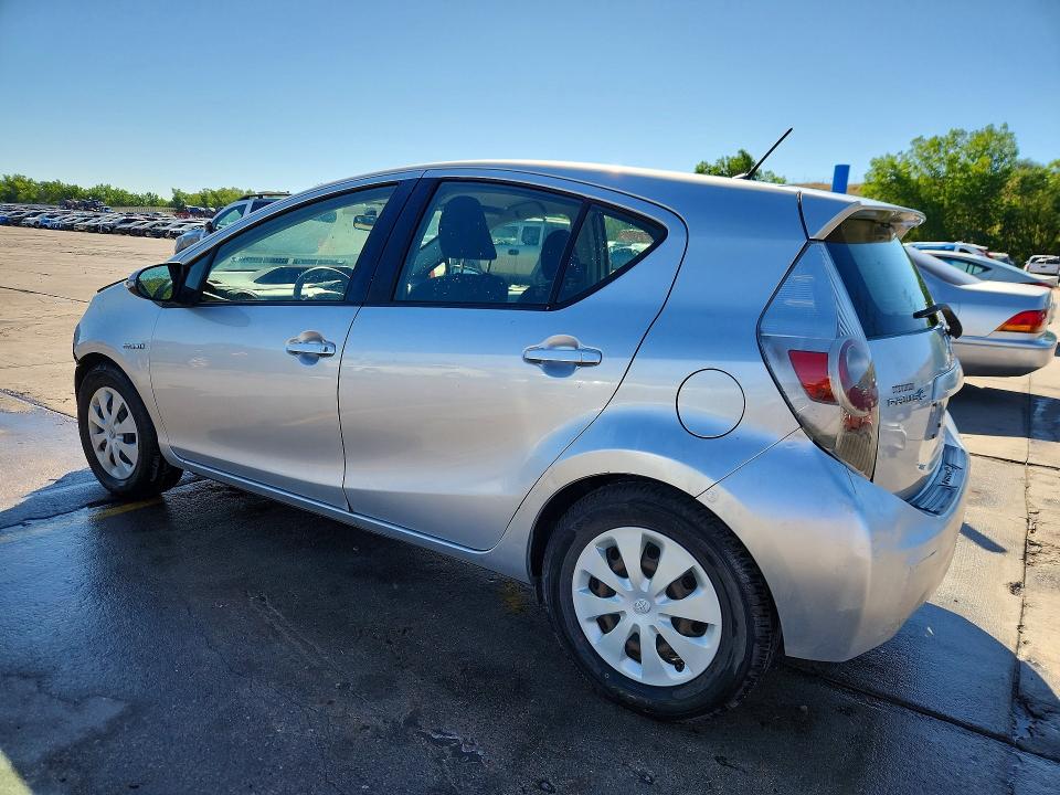 Продажа на аукционе авто 2013 Toyota Prius C, vin: JTDKDTB38D1548995, номер лота: 60444146