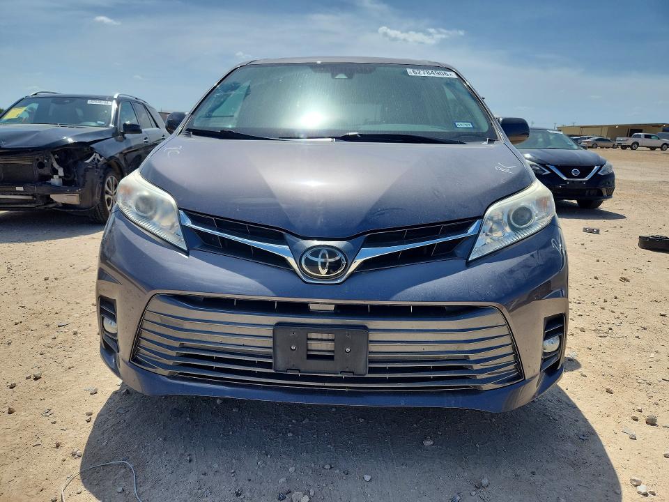 62784906 :رقم المزاد ، 5TDYZ3DC3LS028388 vin ، 2020 Toyota Sienna مزاد بيع