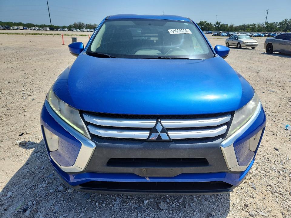 Продажа на аукционе авто 2018 Mitsubishi Eclipse Cross, vin: JA4AT3AA3JZ063931, номер лота: 61996096