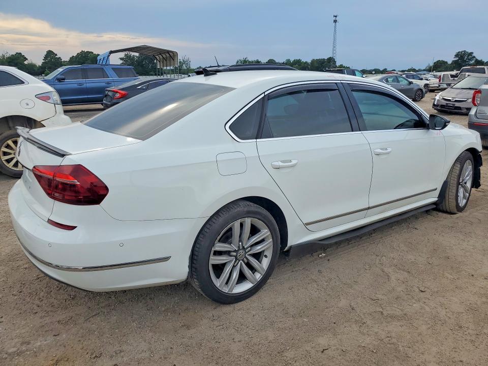 2017 Volkswagen Passat მანქანა იყიდება აუქციონზე, vin: 1VWCM7A34HC085032, აუქციონის ნომერი: 59621356