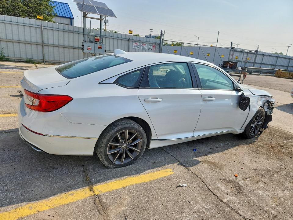 61788426 :رقم المزاد ، 1HGCV1F52MA016015 vin ، 2021 Honda Accord مزاد بيع