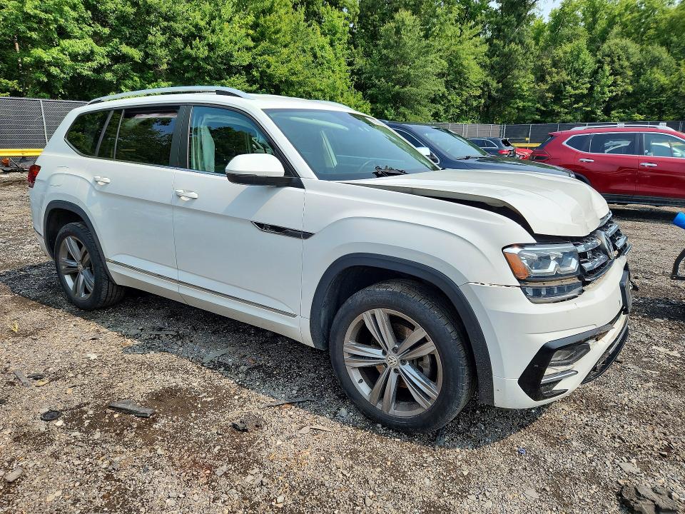 2019 Volkswagen Atlas მანქანა იყიდება აუქციონზე, vin: 1V2XR2CA8KC620387, აუქციონის ნომერი: 61978266