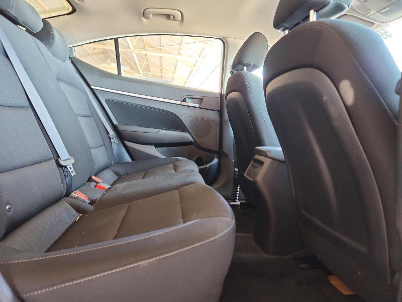 59614256 :رقم المزاد ، 5NPD84LF4JH258043 vin ، 2018 Hyundai Elantra مزاد بيع
