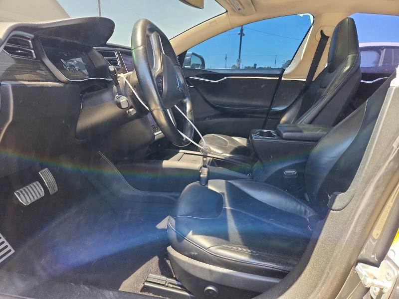 2014 Tesla Model S მანქანა იყიდება აუქციონზე, vin: 5YJSA1S11EFP45124, აუქციონის ნომერი: 62502676
