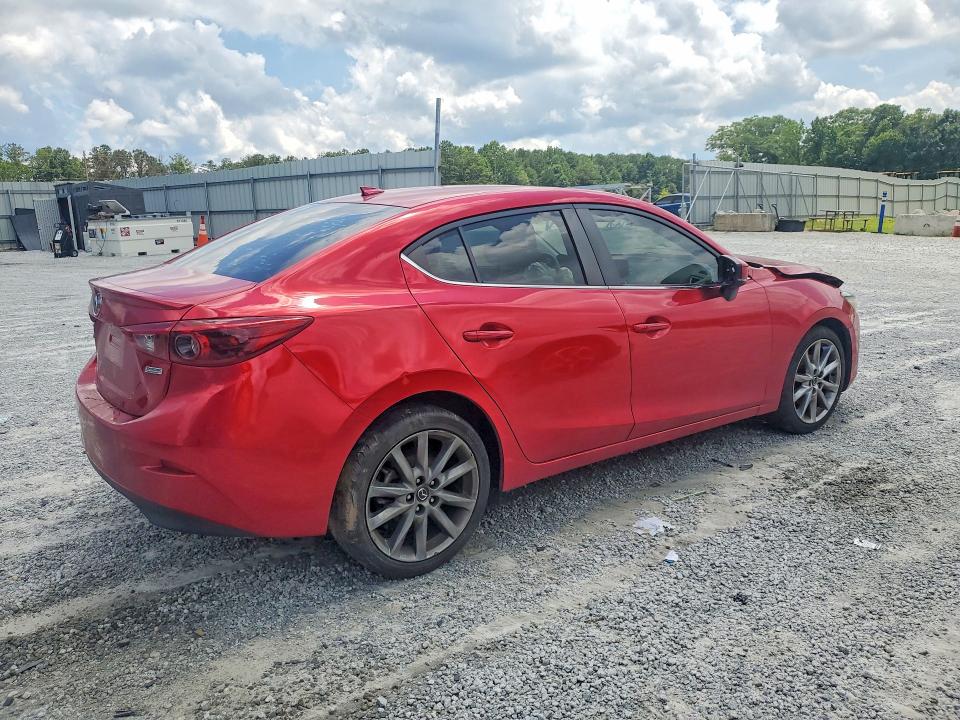 59290336 :رقم المزاد ، 3MZBN1W35JM213605 vin ، 2018 Mazda 3 مزاد بيع