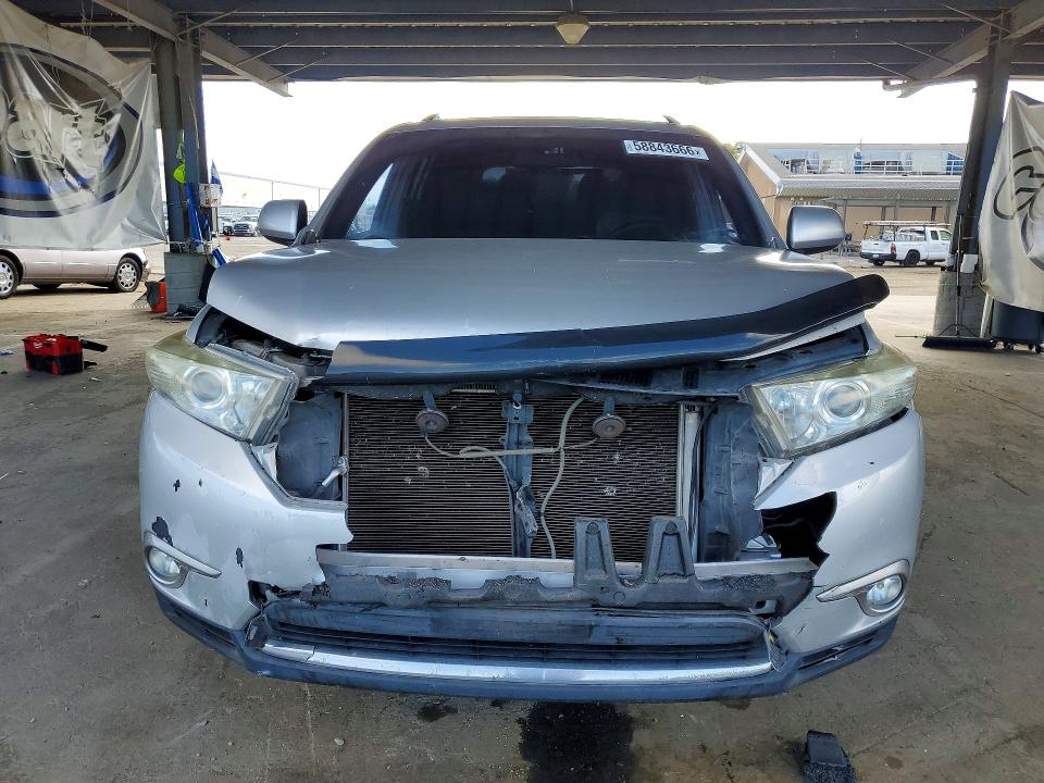 Продаж на аукціоні авто 2013 Toyota Highlander, vin: 5TDZK3EH6DS135729, номер лоту: 58843666